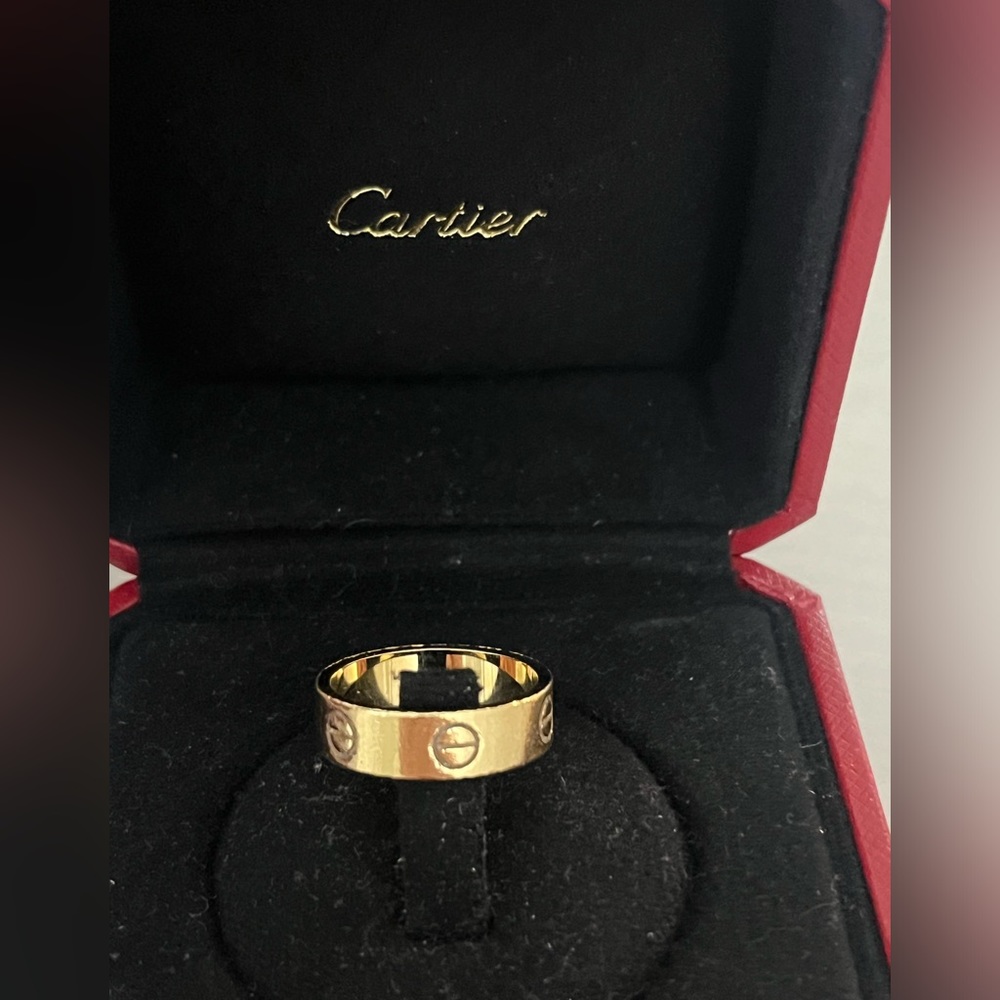Cartier love ring
